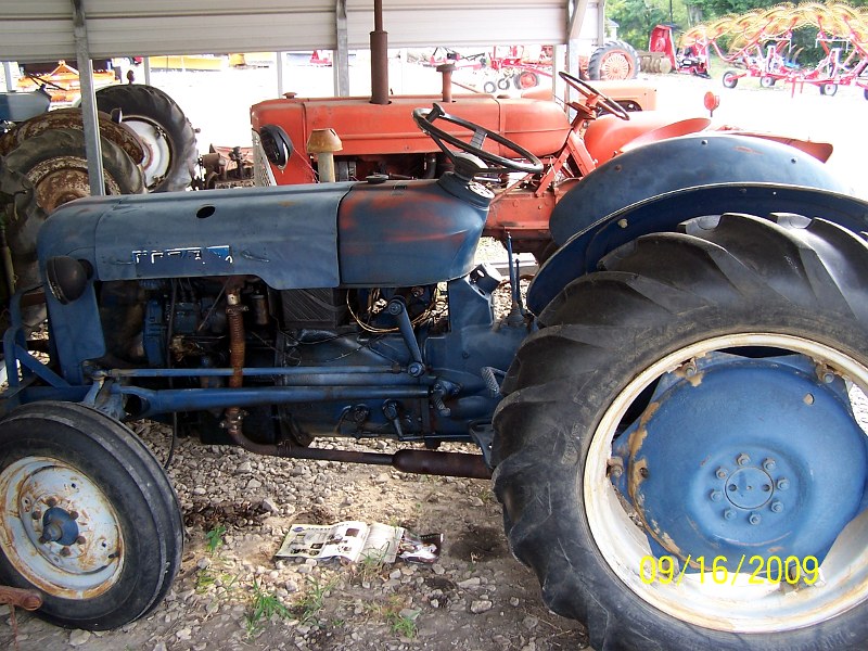 Fordson Dexta